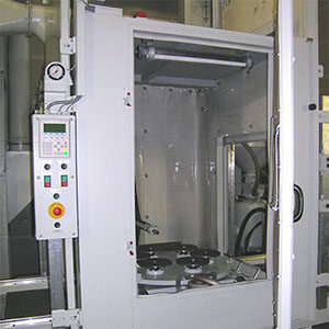 Strahlautomat-Drehtischstrahlanlage-Strahlkabine Strahlautomat-Drehtischstrahlanlage-Strahlkabine