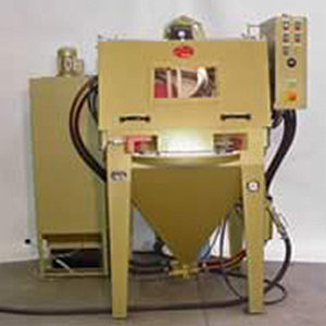 Automatische Drehkranzstrahlanlage Automatische Drehkranzstrahlanlage